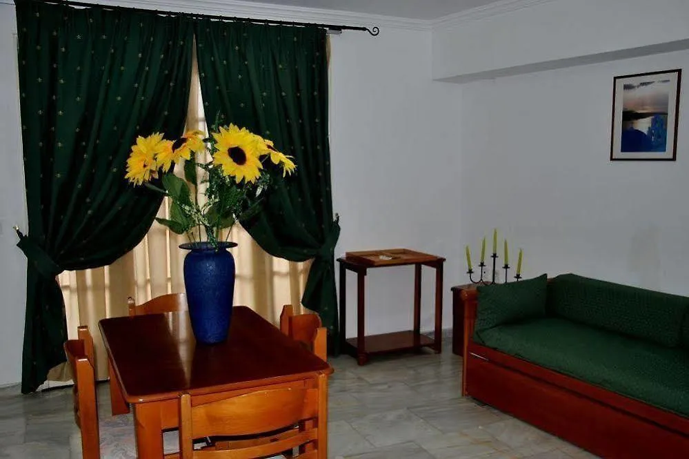 Lejlighedshotel Odysseus Palace Poros