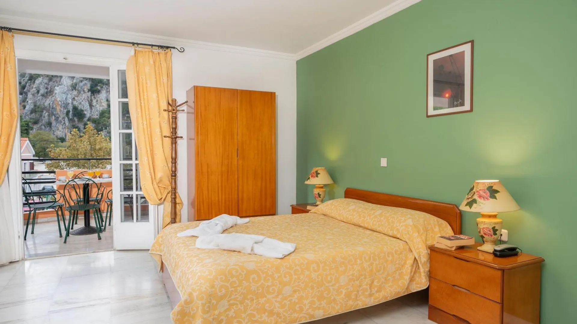 Odysseus Palace Poros  4*, Poros (Kefalonia) Grecia